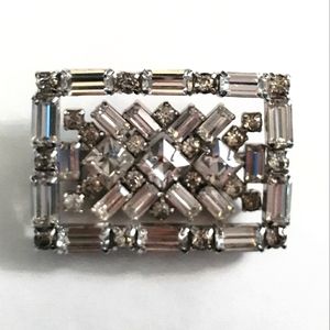 Art Deco La-Rel Signed Baguette Rhinestone Pin Brooh